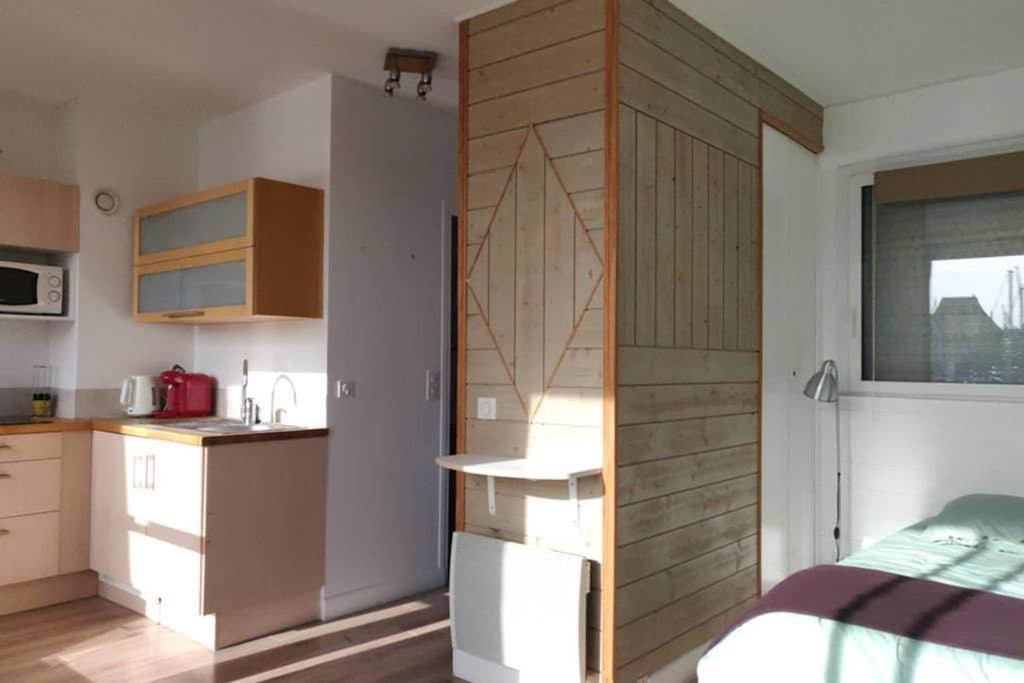 Le Loft-Boat Apartment Deauville Exterior photo